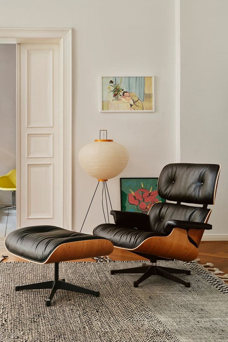 Eames Lounge Chair